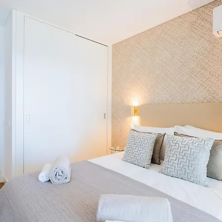 Satoshi Ocean View Lägenhet *